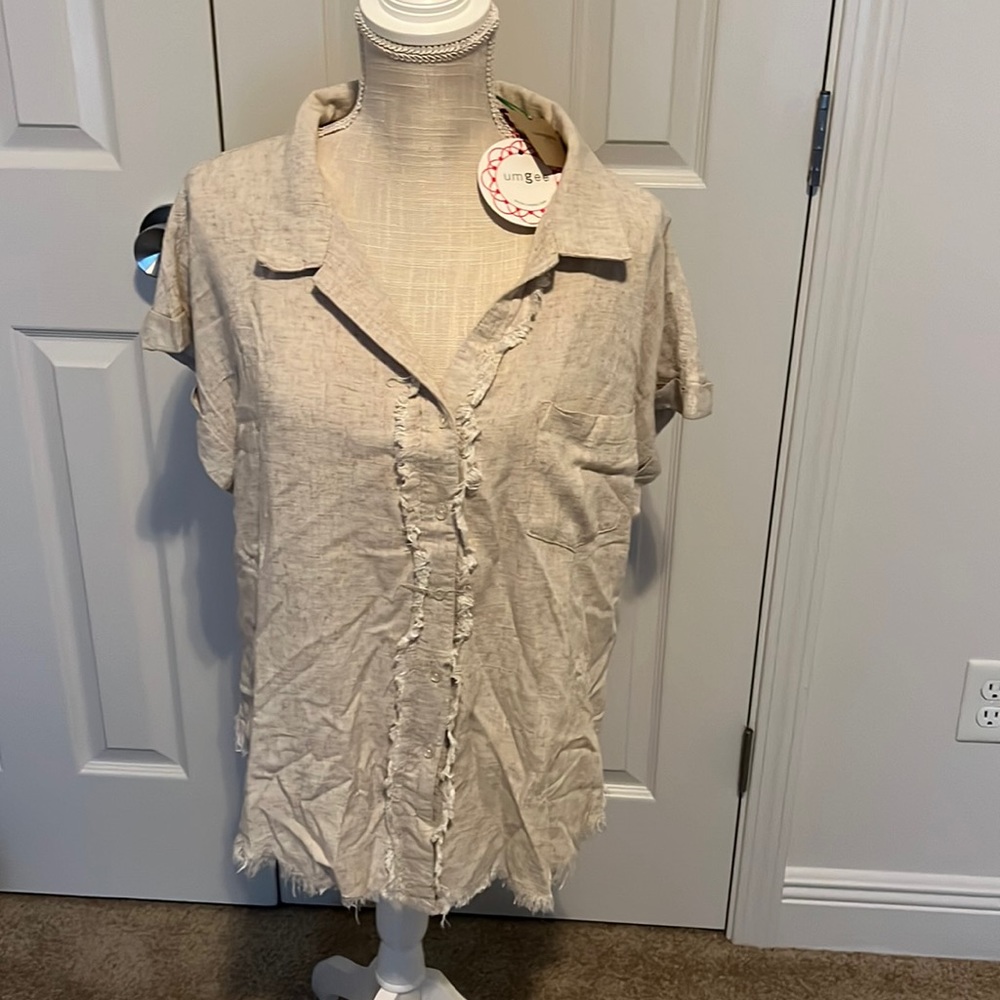 Umgee button down frayed edge shirt | size small. Oatmeal color